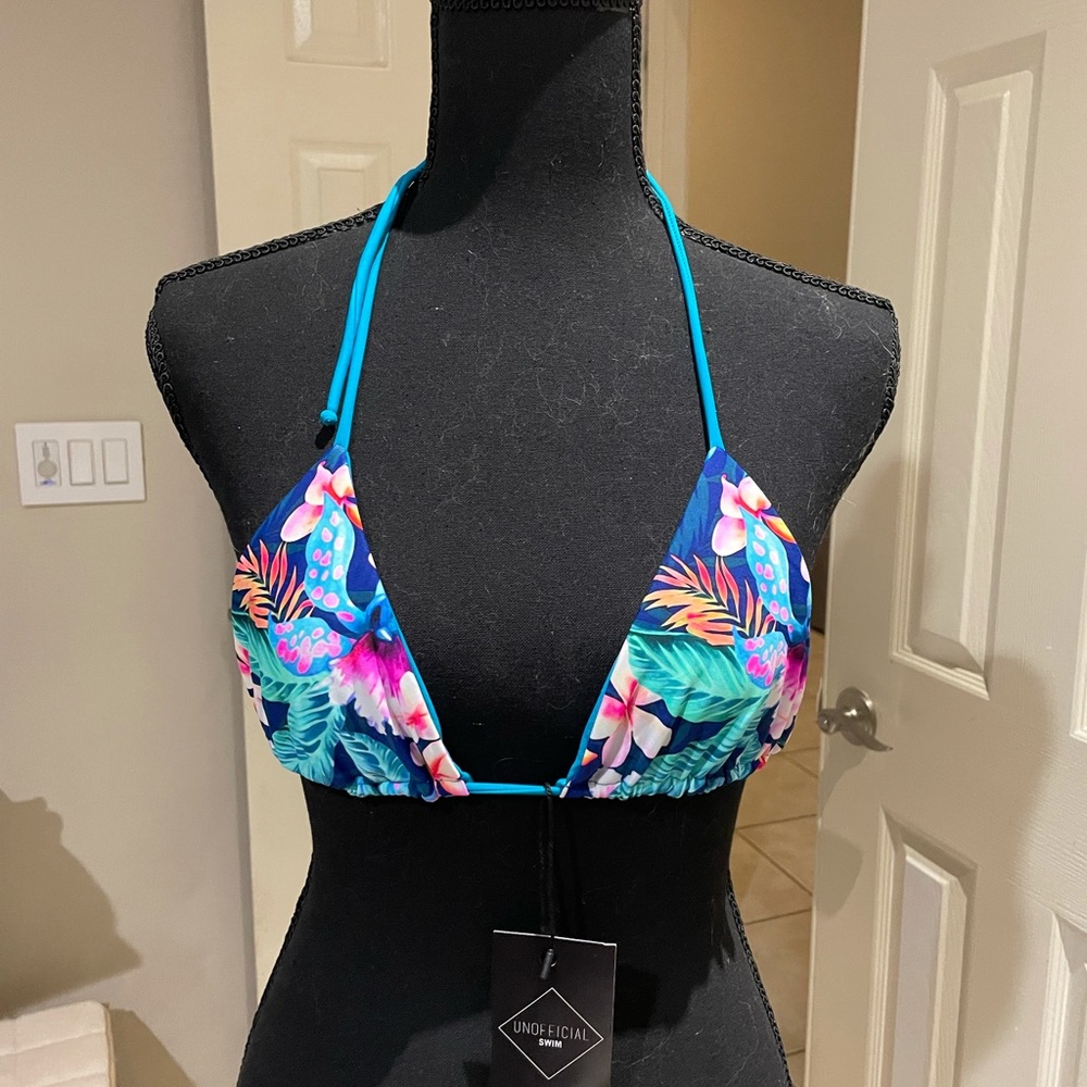 Tropical blue swimsuit top size Medium